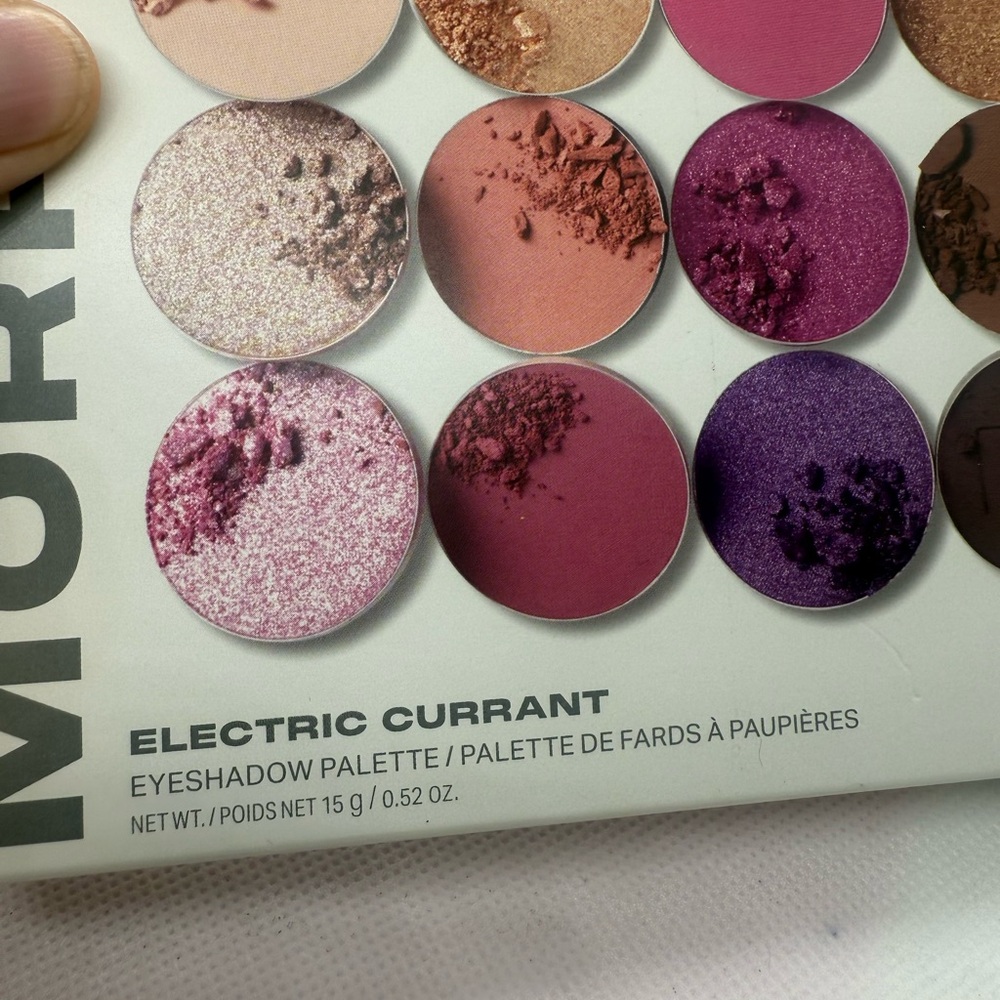 Morphe Electric Currant Palette with Pink, Gold, and Purple Hues - Picture 2 of 3